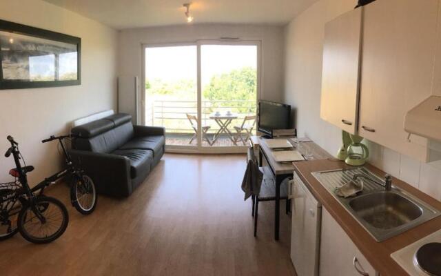 Les pieds dans le sable