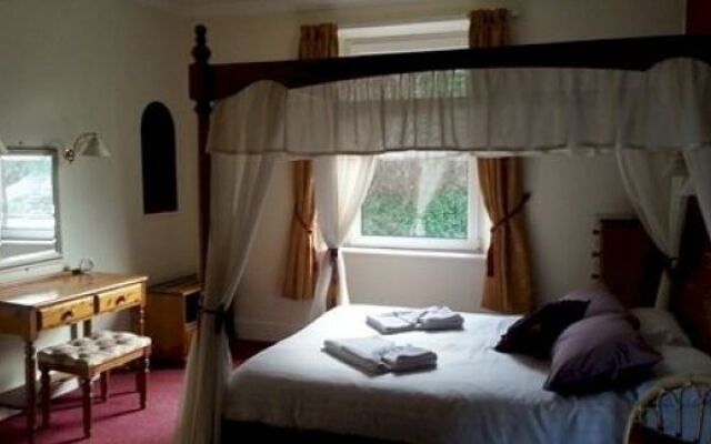 Globe Hotel
