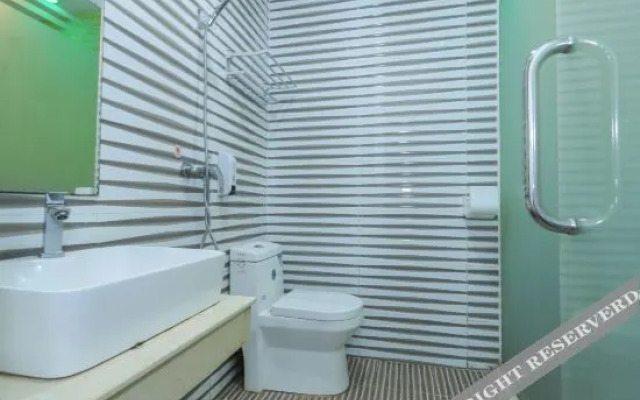 OYO Dongguan Wanda business accommodation