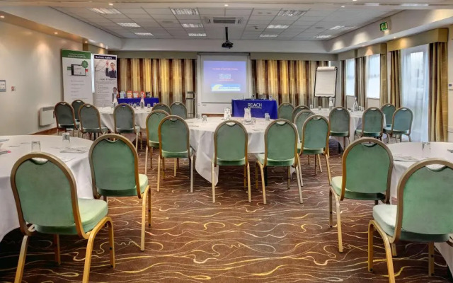 Ramada Tamworth