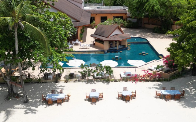 Cruiser Island Resort by Swiss-Belhotel