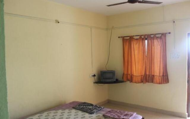 Sujit Guest House