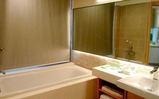 Xunliao Hailia Holiday Hotel
