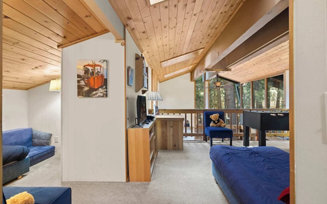 Sundance Foosball Table, Bbq, Near West Beach