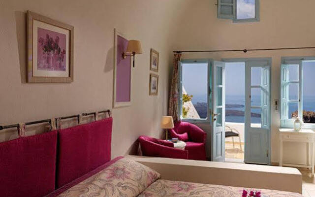 Tholos Resort Hotel