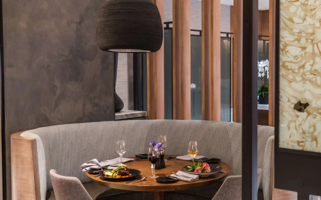 Hyatt Regency Newport Beach West