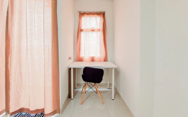 Cozy Living Studio Apartment Springwood Residence Tangerang