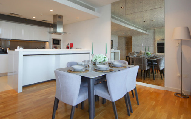 Luxury 2 Bedroom  In Blue Water Island 2