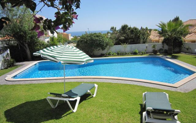 Fantastic Villa in Albufeira With Private Swimming Pool