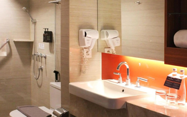Hotel Santika Premiere Semarang