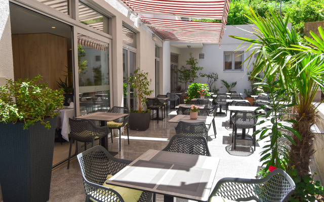 Hotel La Mer