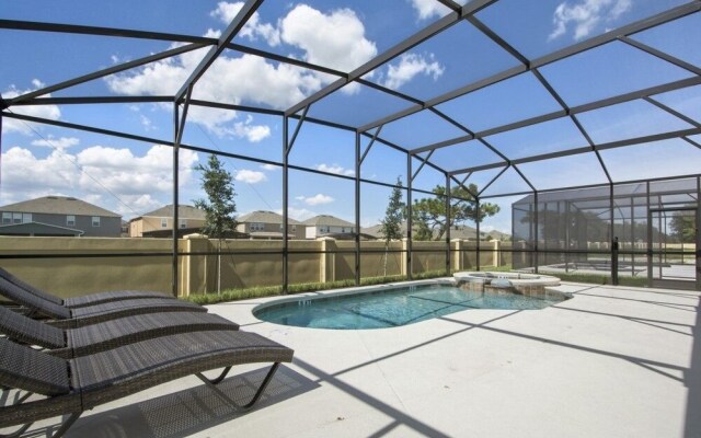 ACO PREMIUM – 6 bd with pool (1736)