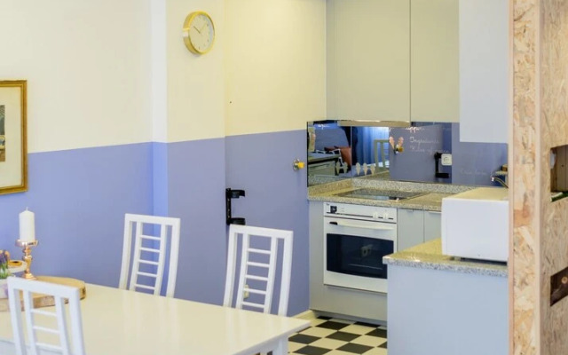 Boutique Rentals - Provence Apartment