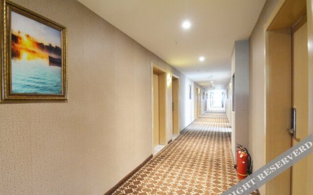 Pai Hotel Xinzheng Longhu University City