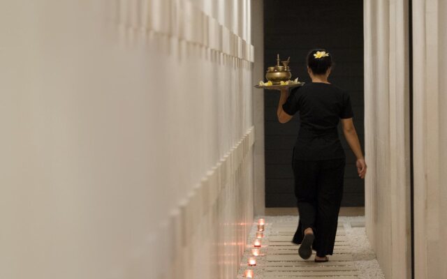 eqUILIBRIA SEMINYAK