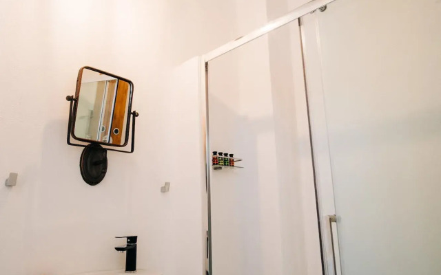 Mesanto Luxury Suites
