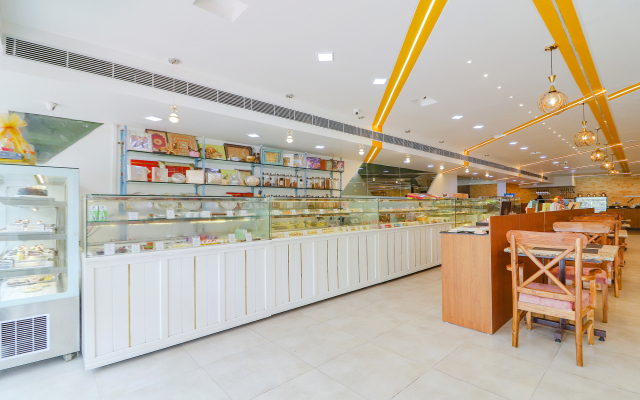 FabHotel Aamantran & Banquet Halls