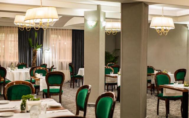 Hotel Brilliant Meses