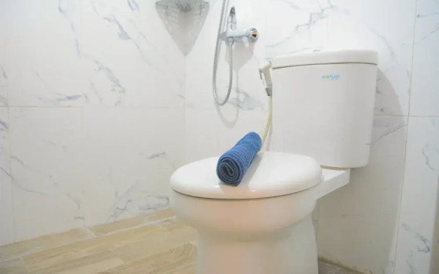 Pool View 2BR with Sofa Bed Bassura City Apartment