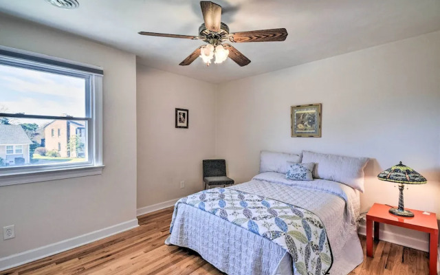 Spacious Chesapeake Home w/ Pool Table!