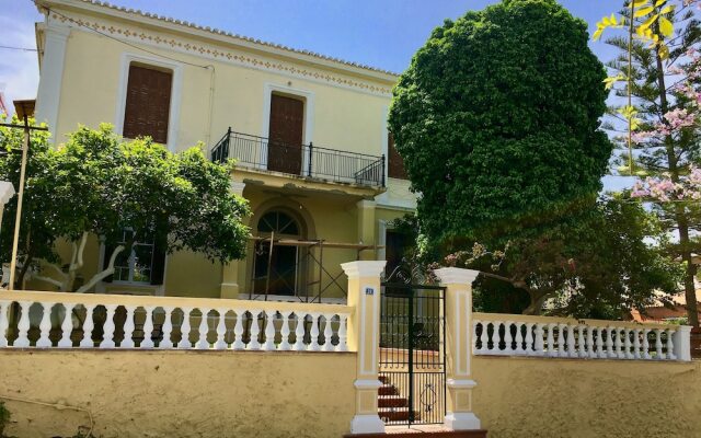 Cornillia's Home