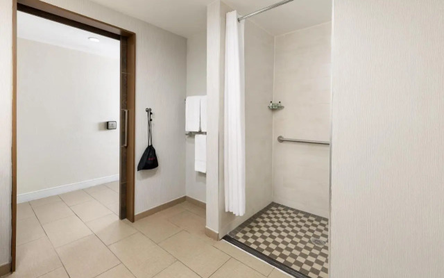 Country Inn & Suites By Carlson Calabasas