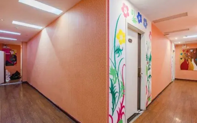 Shuang 'an Hotel (Gushi Youth Theme Store)
