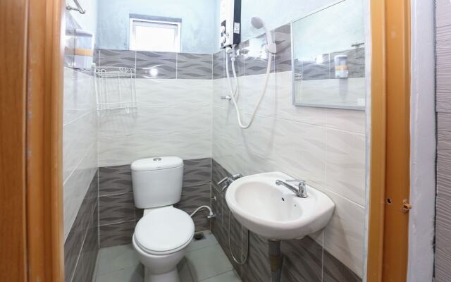 SPOT ON 89796 D'noor Budget Inn