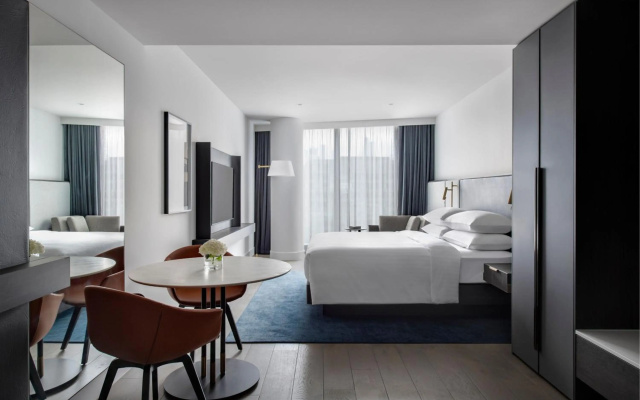 Melbourne Marriott Hotel Docklands – Guest Rooms – Melbourne