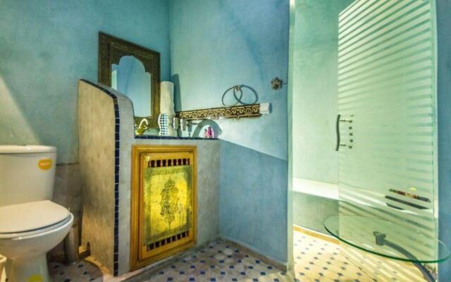 Le Feng Shui Pool and Spa