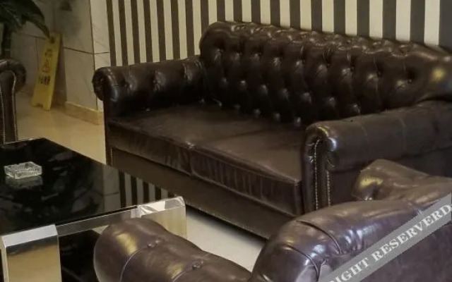 Yuexi Fengrun Business Hotel