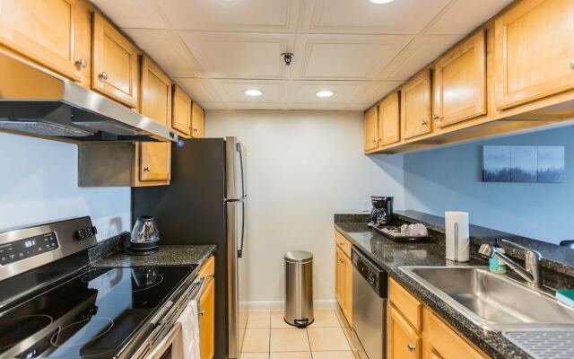 The Luxe Suites of Alexandria