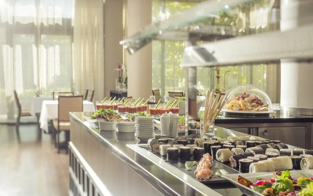 Spa Resort Tree of Life