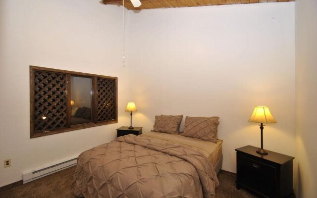 Bushkill Creek Lodge