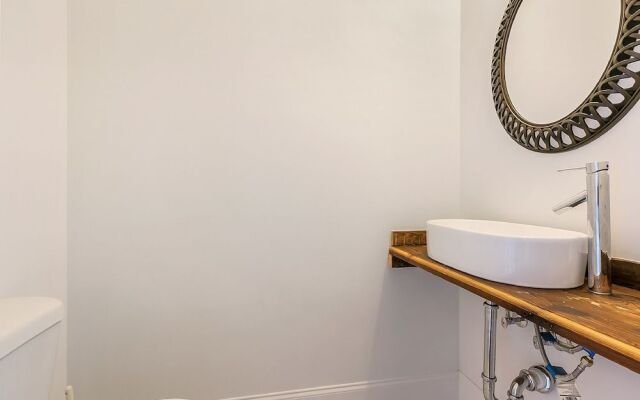 Residences Du Hosteeva