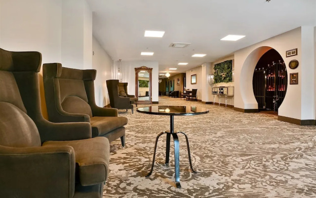 Hotel 21 & Co.