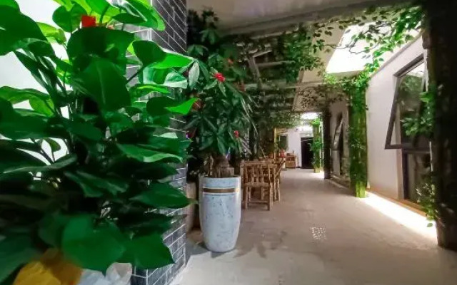 Changting Traveler Return Inn