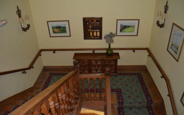 Parador De Verin