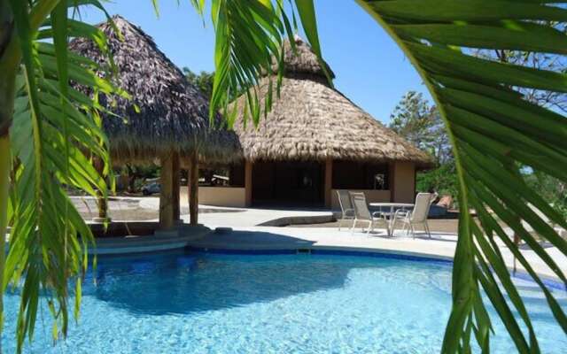 Marbella Surf Inn
