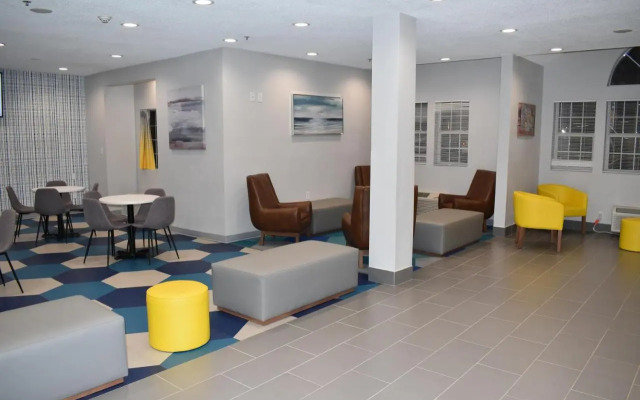 Microtel Inn & Suites by Wyndham Stockbridge/Atlanta I-75