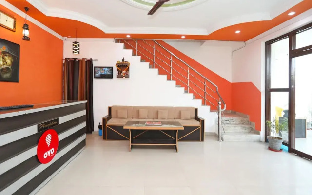 Oyo 10875 Optimum I Hotel