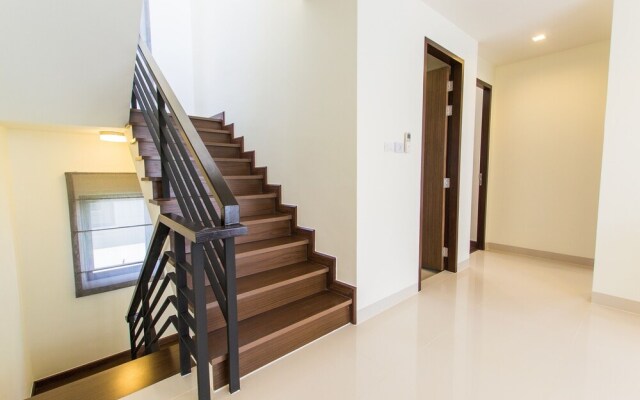 Villa Andy with pool and 800 m away from beach