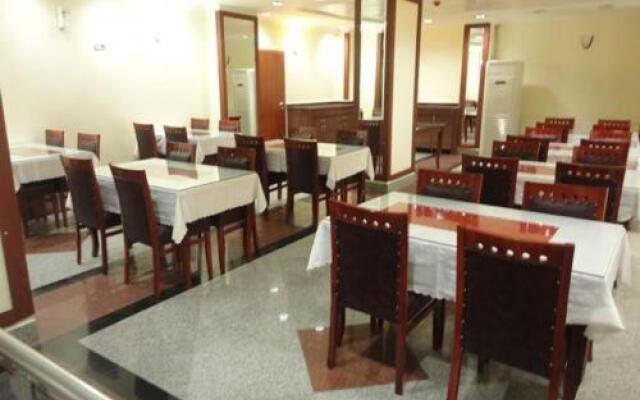 Gumus Palace Suites