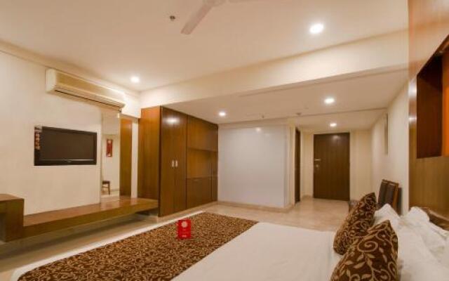 OYO Country Club Begumpet