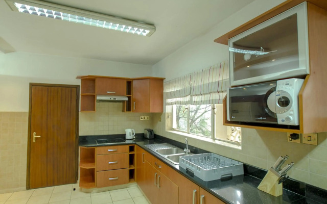 Mimosa Court Apartments