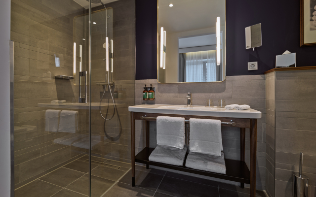 voco The Hague by IHG