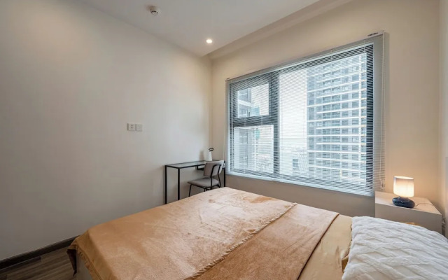 LA Nest - Amoire Nest