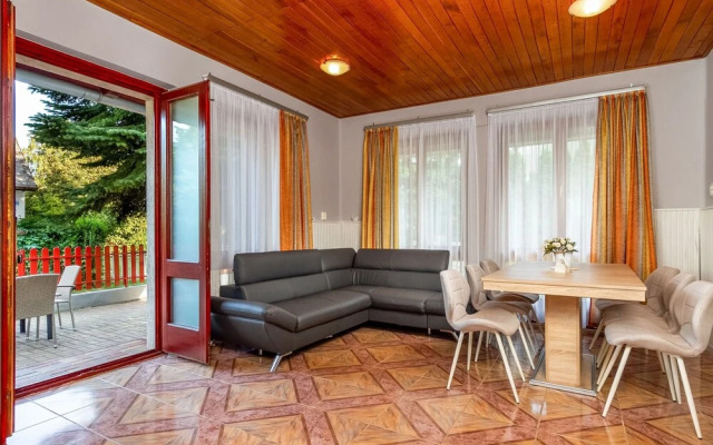Silver Pinea Balatonm Riaf rd