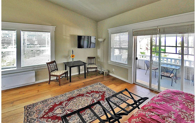 Friday Harbor Grand B&B
