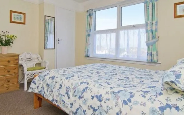 The Three Tees - Guest house
